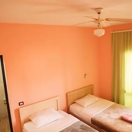 Pensionat Haka Golem (Tirana)