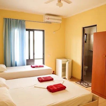 Haka Pensionat Golem (Tirana)