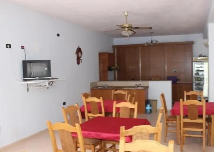 Casa de hóspedes Haka 3*